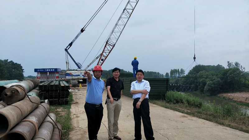 cfe2538b05f20a9d3e0128a2657889c_副本.jpg